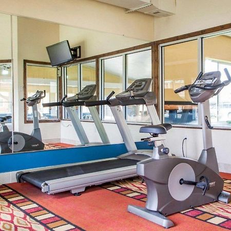 Quality Inn & Suites Kansas City - Independence I-70 East מראה חיצוני תמונה