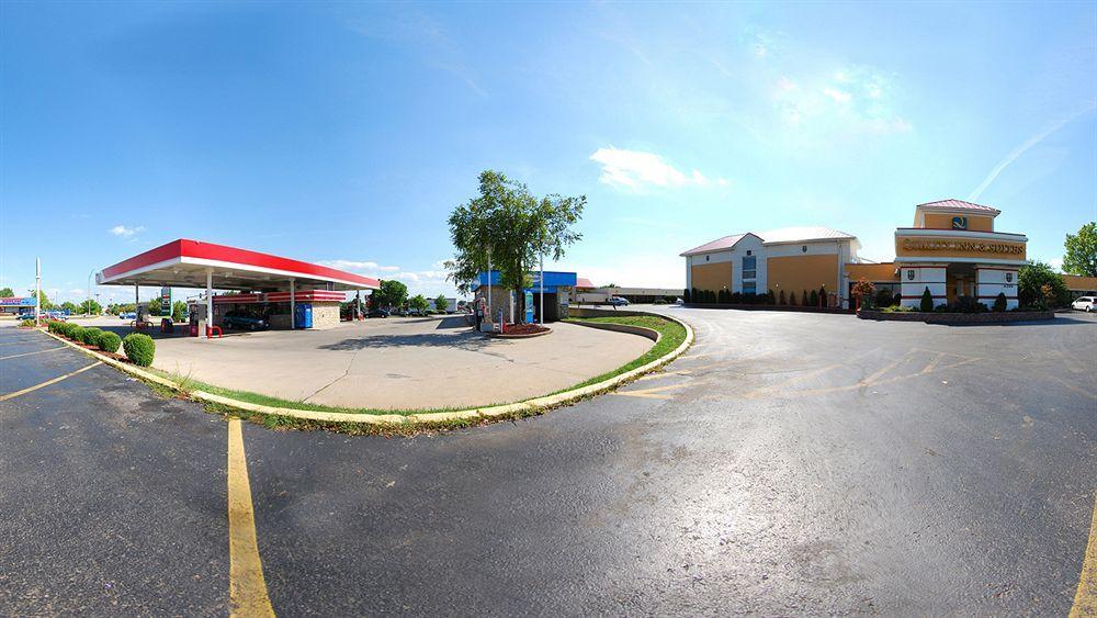 Quality Inn & Suites Kansas City - Independence I-70 East מראה חיצוני תמונה